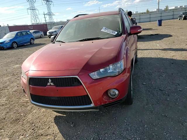 Mitsubishi Outlander 2013