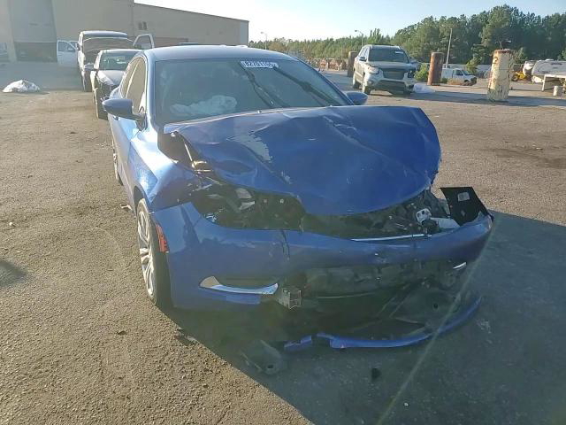 Chrysler 200 2015