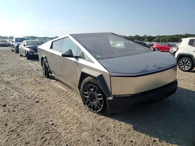 Tesla Cybertruck 2024