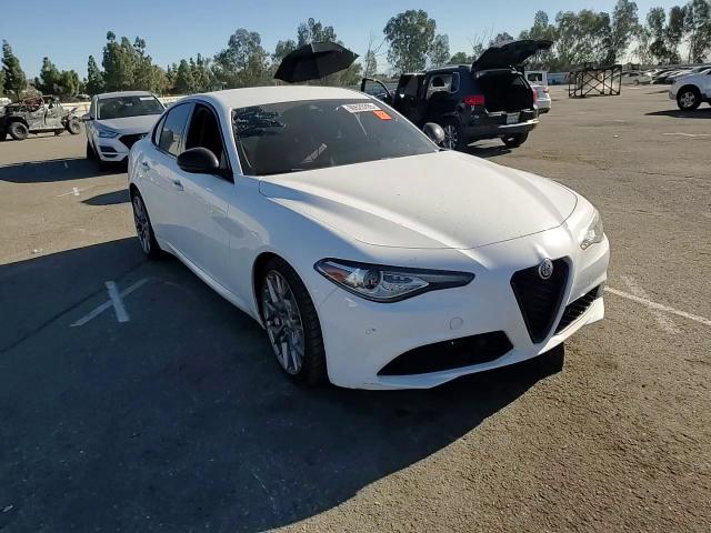Alfa Romeo Giulia 2021