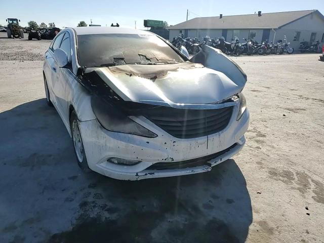 Hyundai Sonata 2011