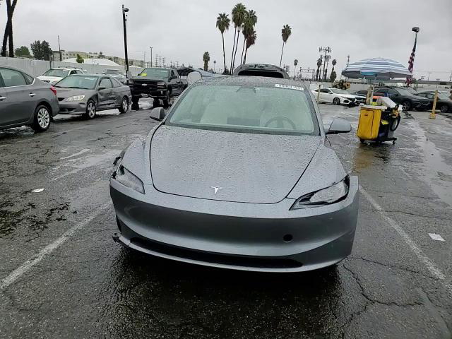 Tesla Model 3 2025