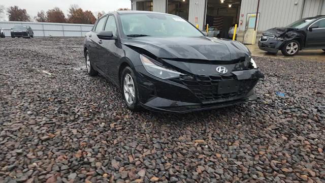 Hyundai Elantra 2021