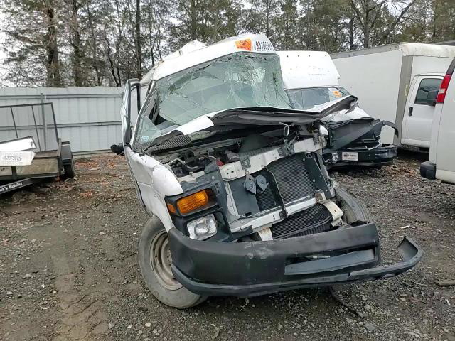 Ford Econoline 2012