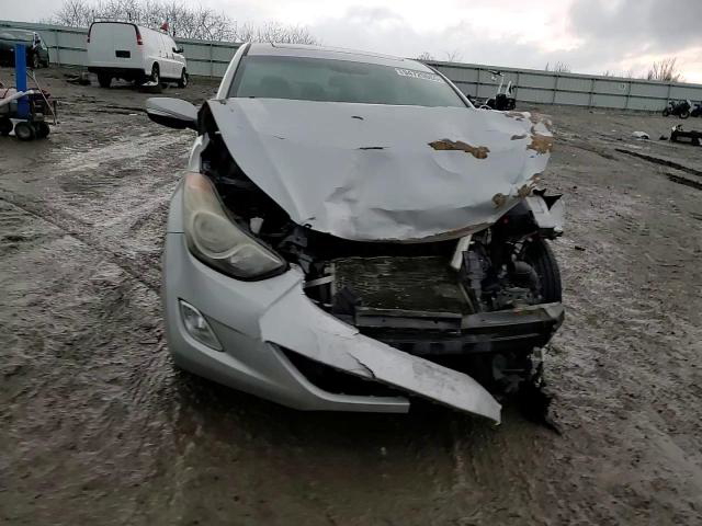 Hyundai Elantra 2013