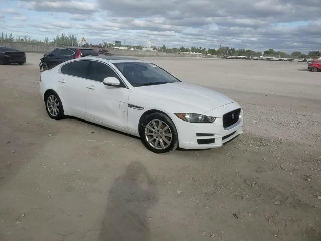 Jaguar XE 2019