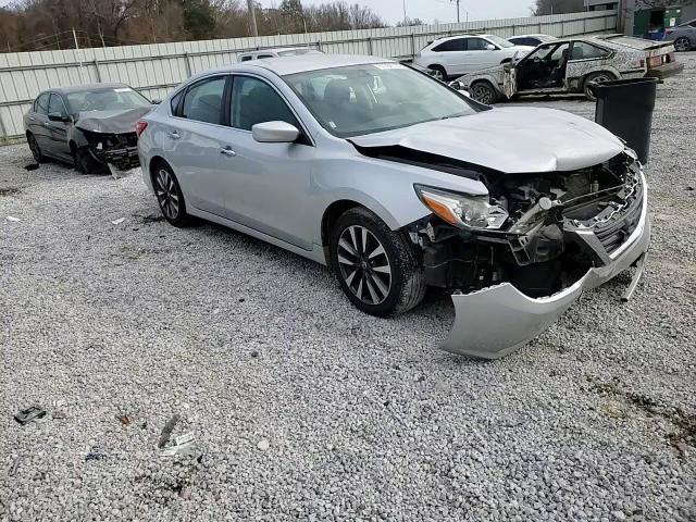 Nissan Altima 2017