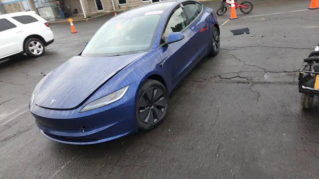 Tesla Model 3 2025
