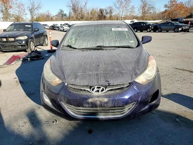 Hyundai Elantra 2012