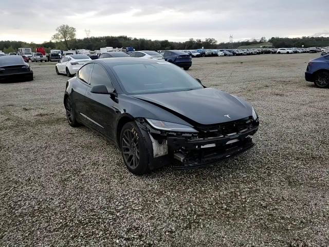 Tesla Model 3 2025