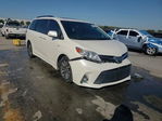 Toyota Sienna 2020