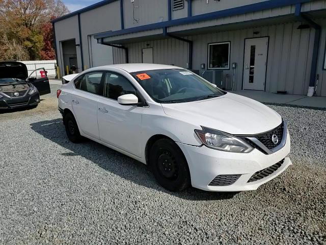 Nissan Sentra 2016