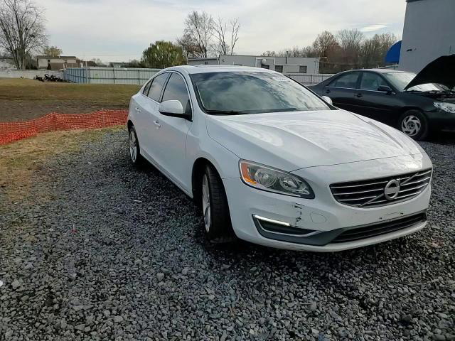Volvo S60 2015