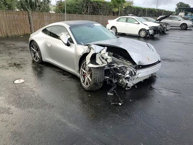 Porsche 911 2021
