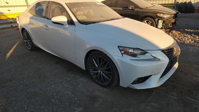 Lexus IS 2015