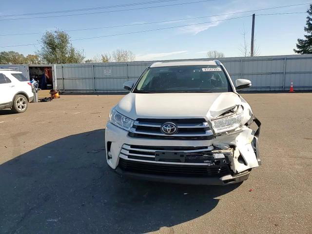 Toyota Highlander 2018