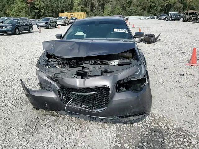 Chrysler 300 2020
