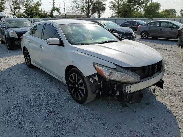 Nissan Altima 2018