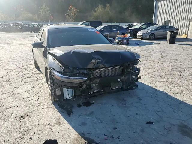 Hyundai Elantra 2024
