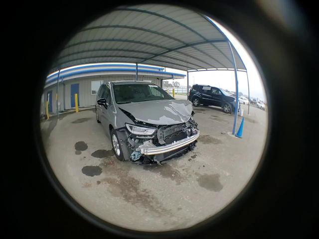 Chrysler Pacifica 2025