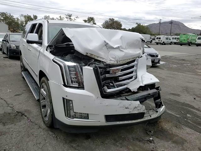 Cadillac Escalade 2016