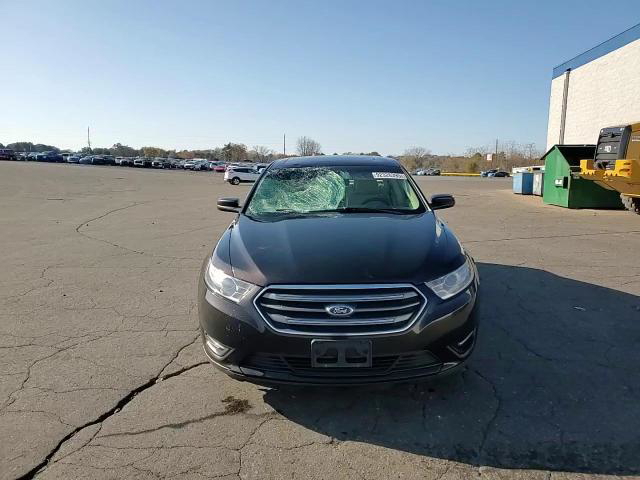 Ford Taurus 2013