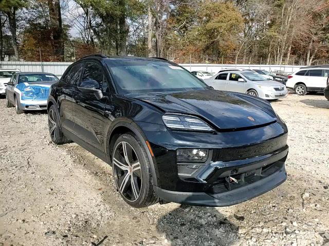 Porsche Macan 2025