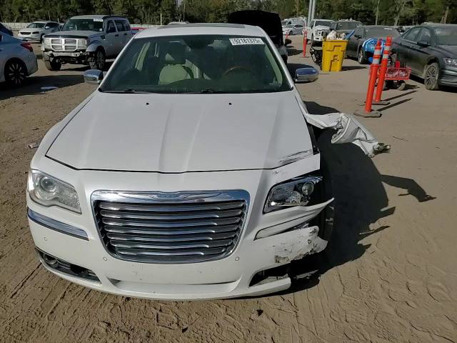 Chrysler 300C 2011
