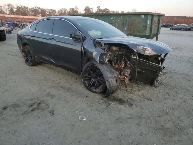 Chrysler 200 2016