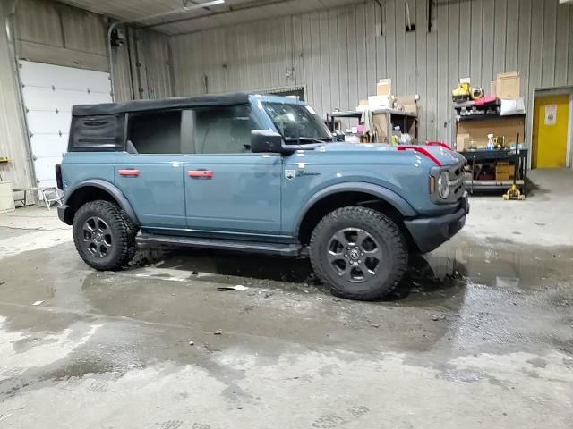 Ford Bronco 2021