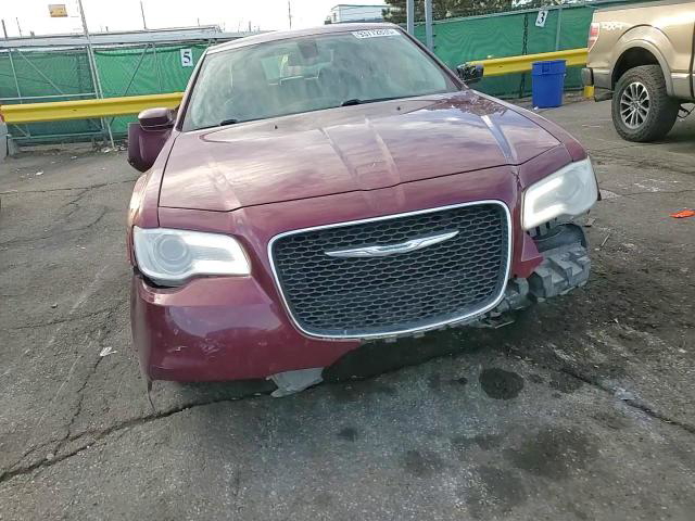 Chrysler 300 2016