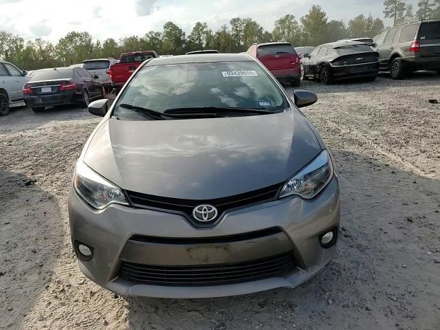 Toyota Corolla 2015