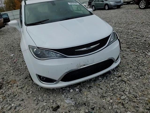 Chrysler Pacifica 2017