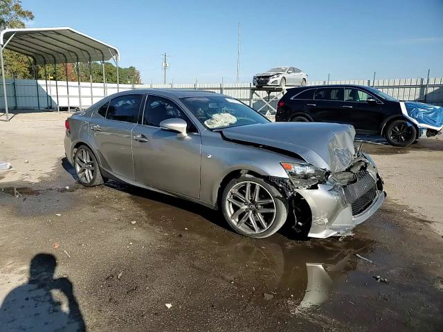 Lexus IS 2015