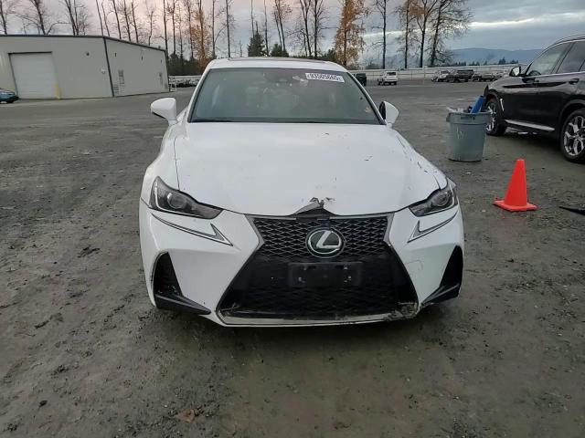 Lexus IS 2017