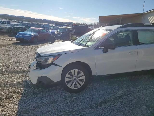 Subaru Outback 2018