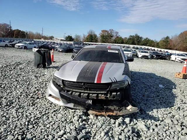 Dodge Charger 2019