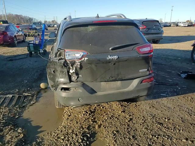 Jeep Grand Cherokee 2016