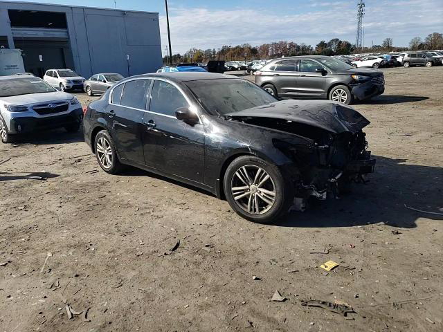 Infiniti G 2011