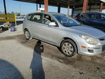 Hyundai Elantra 2012