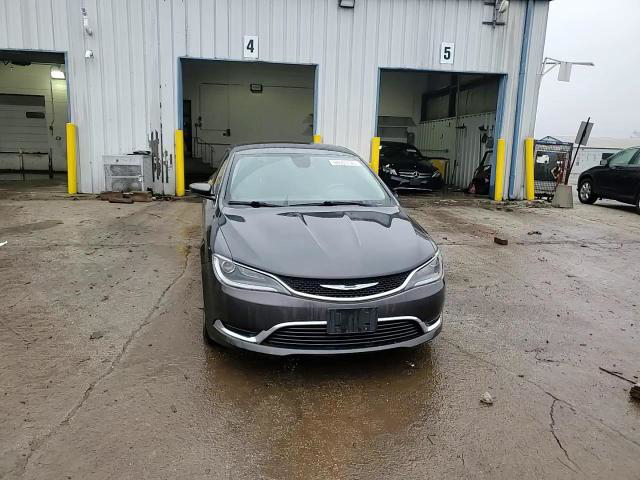 Chrysler 200 2015