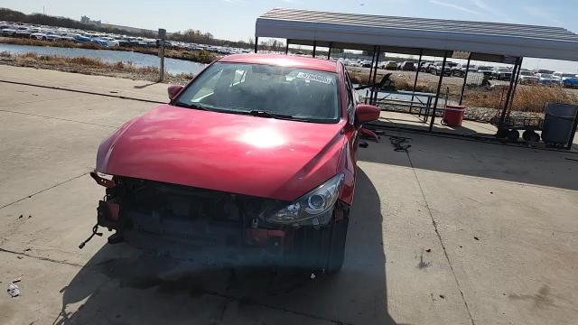 Mazda 3 2015