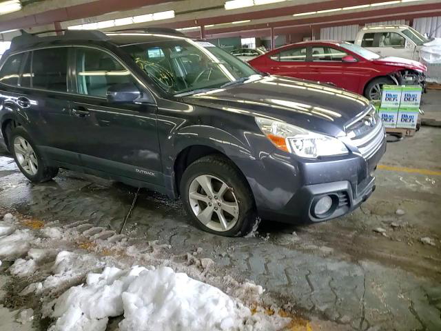 Subaru Outback 2013