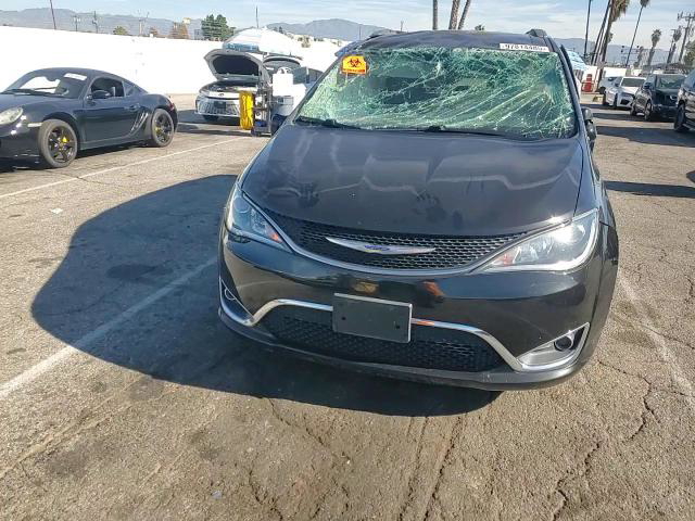 Chrysler Pacifica 2020