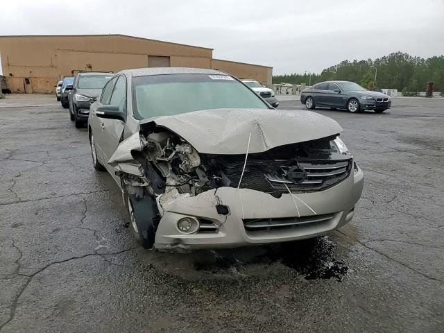Nissan Altima 2011