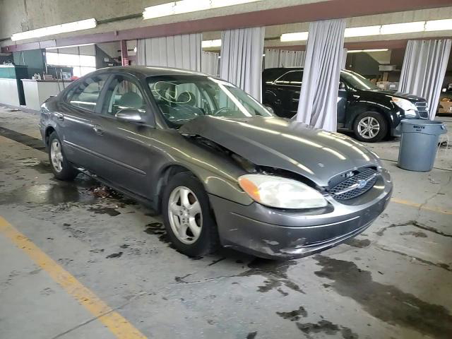 Ford Taurus 2002