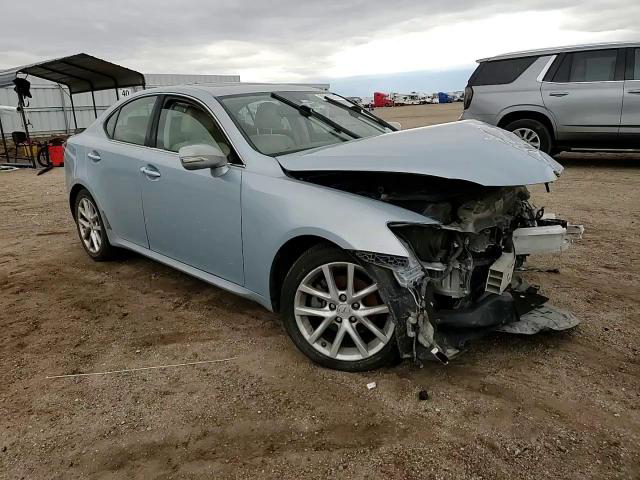 Lexus IS 2011