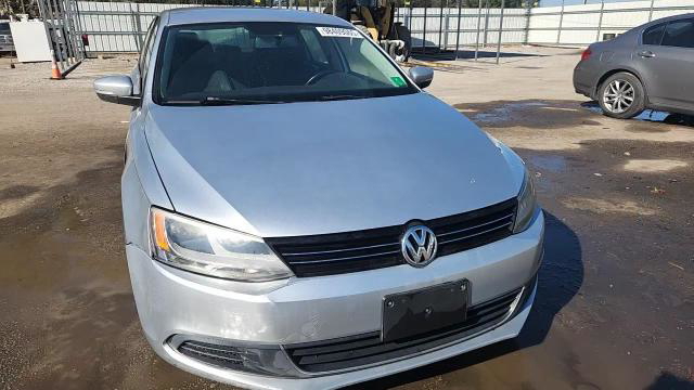 Volkswagen Jetta 2014