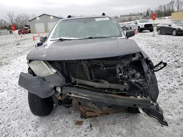 Nissan Pathfinder 2012