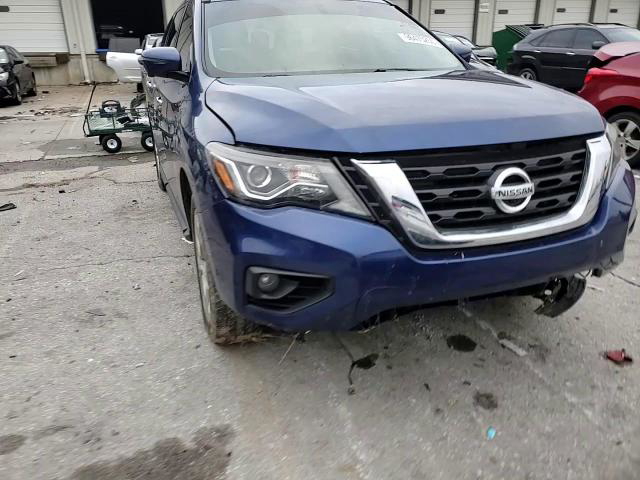 Nissan Pathfinder 2018
